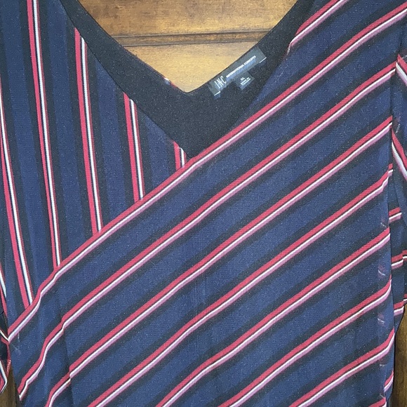 INC International Concepts navy striped top, size XL - Picture 3 of 4